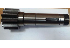 Вал шестерня поворотного редуктора Тадано Z 300 Z360